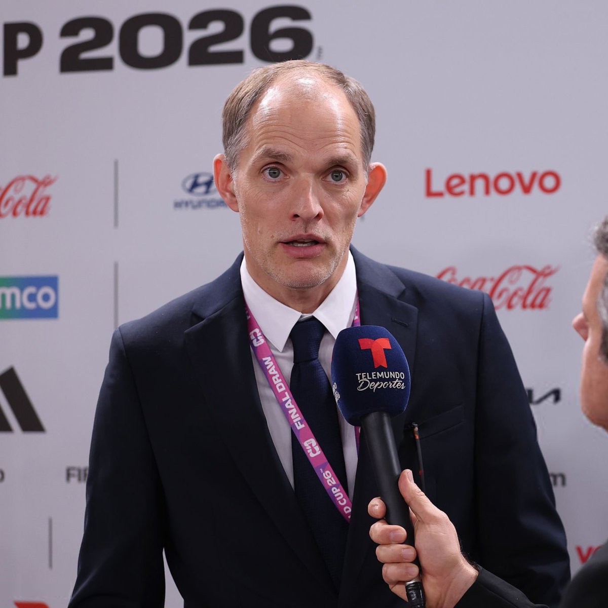 VibesFoot's tweet image. 🔴 « 𝗡𝗢𝗨𝗦 𝗡𝗘 𝗗𝗘𝗩𝗢𝗡𝗦 𝗣𝗔𝗦 𝗦𝗘́𝗟𝗘𝗖𝗧𝗜𝗢𝗡𝗡𝗘𝗥 𝗨𝗡𝗜𝗤𝗨𝗘𝗠𝗘𝗡𝗧 𝗦𝗨𝗥 𝗟𝗘 𝗧𝗔𝗟𝗘𝗡𝗧, 𝗠𝗔𝗜𝗦 𝗔𝗨𝗦𝗦𝗜 𝗦𝗨𝗥 𝗖𝗘 𝗗𝗢𝗡𝗧 𝗡𝗢𝗨𝗦 𝗔𝗩𝗢𝗡𝗦 𝗕𝗘𝗦𝗢𝗜𝗡 𝗛𝗨𝗠𝗔𝗜𝗡𝗘𝗠𝗘𝗡𝗧. » 😳

Thomas Tuchel a propos de sa liste pour la Coupe du Monde 2026.…