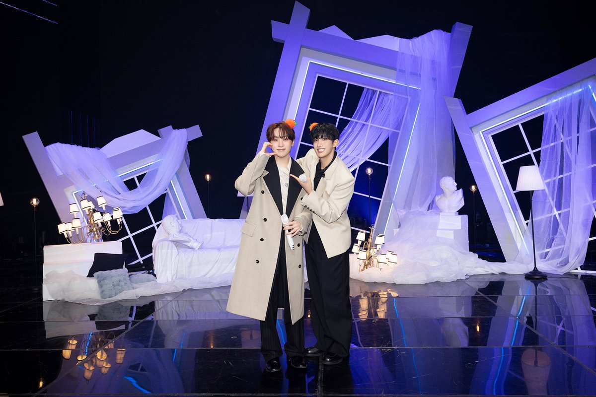 pledis_17's tweet image. [17'S] 
260116 #뮤직뱅크

#DxS #도겸X승관
#소야곡 #Serenade
#Blue