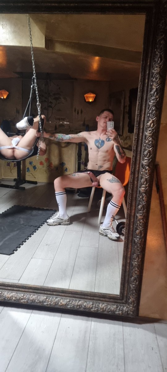 Someone is waiting for me 🍆💦

More on:
 Justfor.fans/PrincePAradoxxx