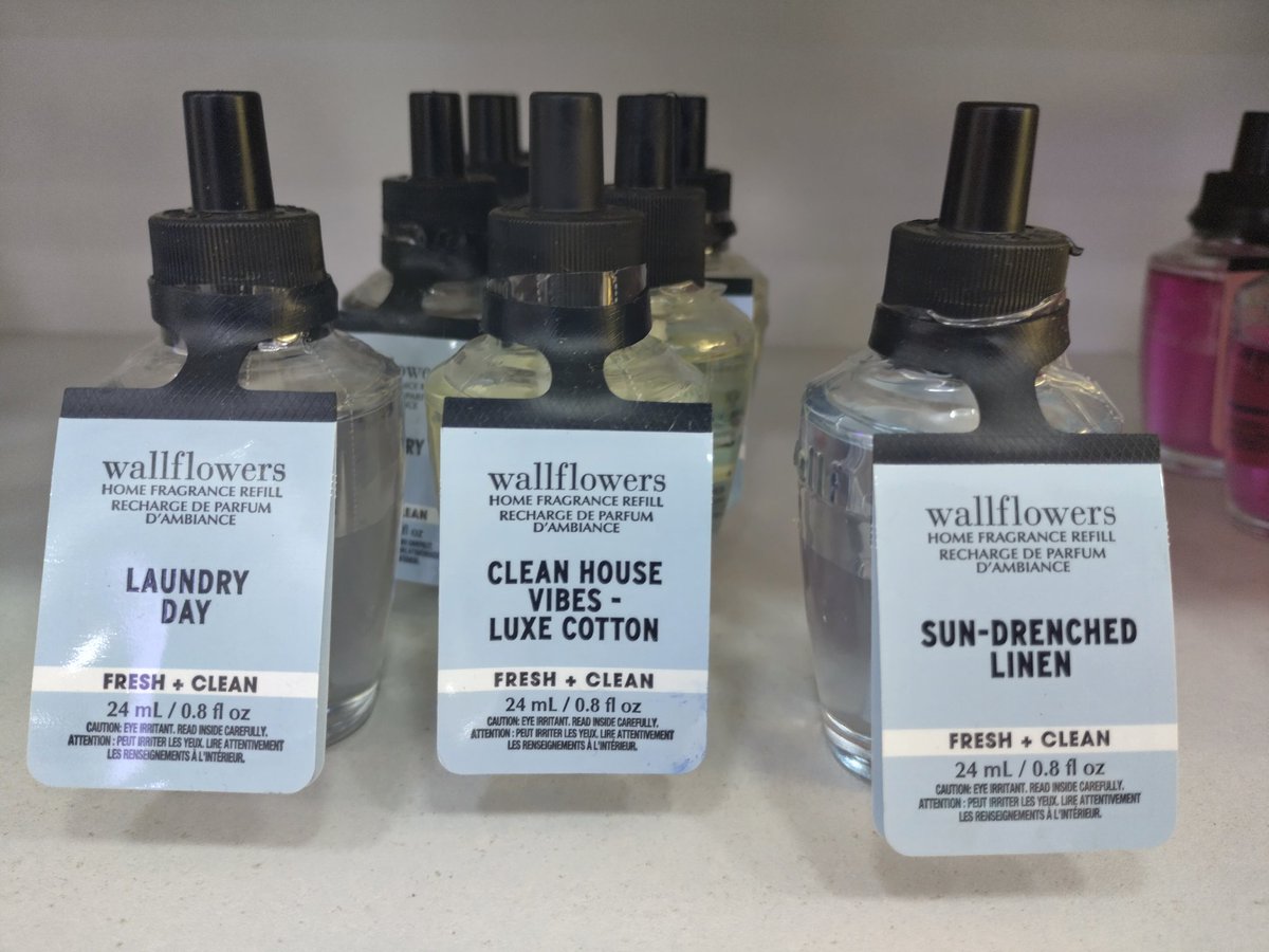 LoveYourBody_Co's tweet photo. @wavesandstorms Hello there! We sell the wallflower refills and wallplugs at 1,500/- each and 3,000/- respectively 😁
Feel free to reach out to make an order 
We're located along Ngong road Greenhouse mall ground floor 🙏 https://t.co/0EUJriO7Lp