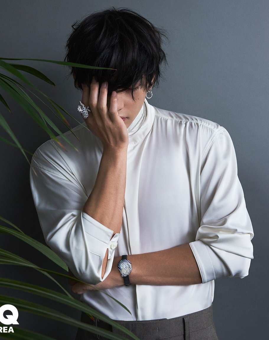 Iam_kths_'s tweet image. Taehyung                           also Taehyung