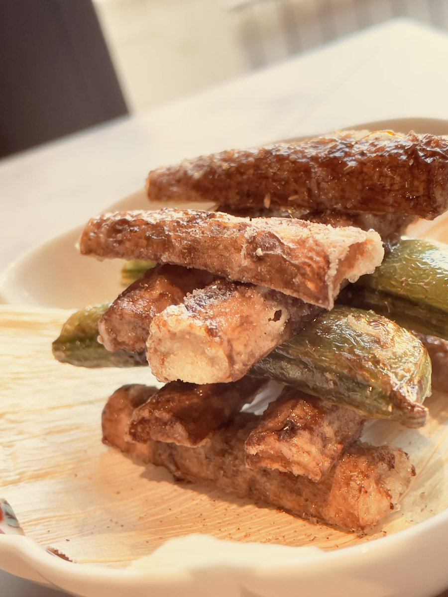 sucotin's tweet image. ゴボウの白扇揚げ

#おうち晩酌ラボ