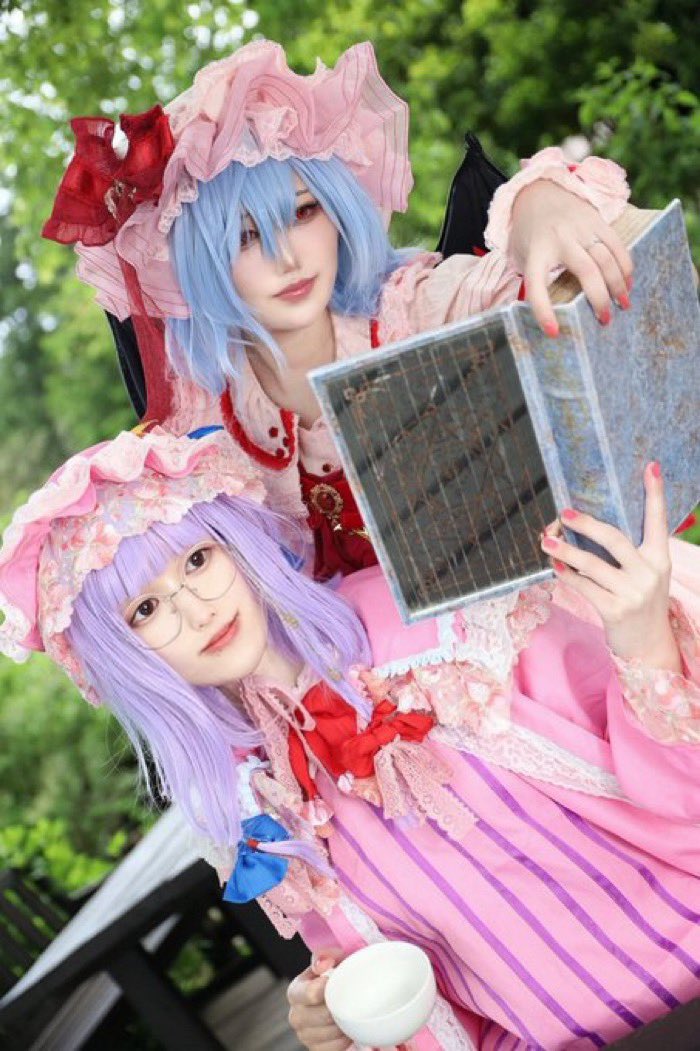 🦇レミ✖️パチュ📚

cosplay/東方project

#レミパチュ　#レミリア・スカーレット  #パチュリー・ノーレッジ　#コスプレ
#東方Projectᅠᅠᅠᅠ 
<a href="/Junjun_cos_212/">じゅんじゅん🤍</a>
