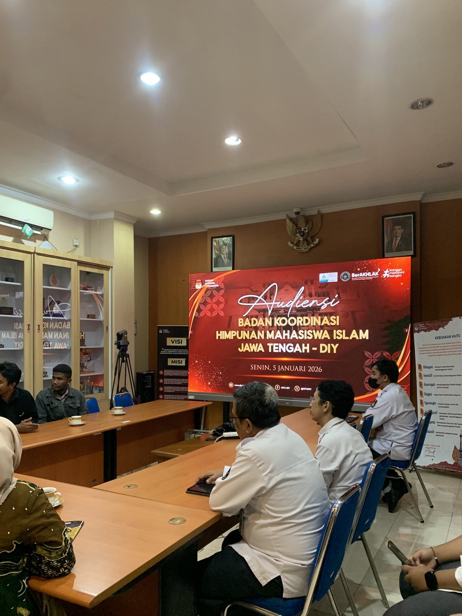 eehsiapaini's tweet photo. (📍) magang yang sangat fun! Alhamdulillah 🥺🫶🏻 https://t.co/TVX2KXvnuD