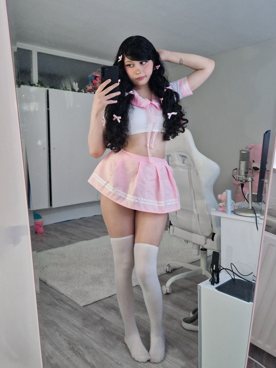 puru 🎀 tweet media