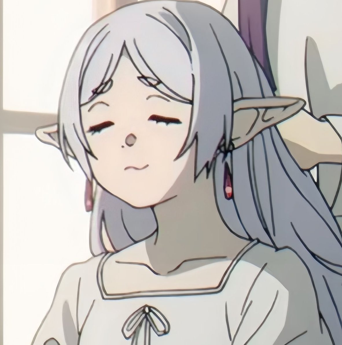 PremierCSvc's tweet image. コンビニでバイトしてる子が可愛くて癒される 🥕