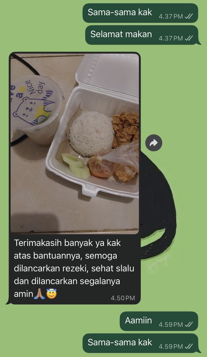 nasigratisdepok's tweet photo. Bagi kebanyakan orang, makan sehari-hari mungkin soal keinginan dan kesukaan. Tapi bagi sebagian orang di sekitar kita, makan benar-benar jadi kebutuhan yang sulit terpenuhi karena keadaan.

Selagi bisa bersyukur, bersyukurlah..
#nasigratisdepok https://t.co/lw1t5sEg9k