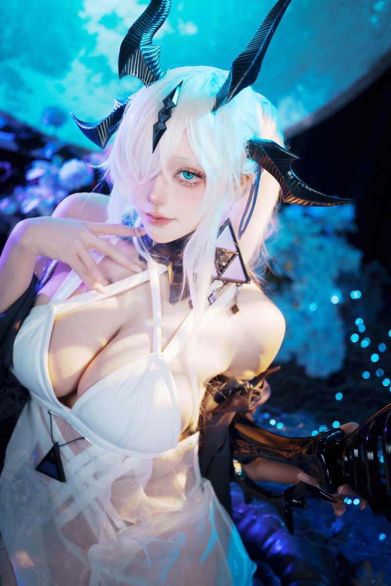 natsume0v0's tweet image. 🍧

#Arknights 
#Arknights6thAnniv