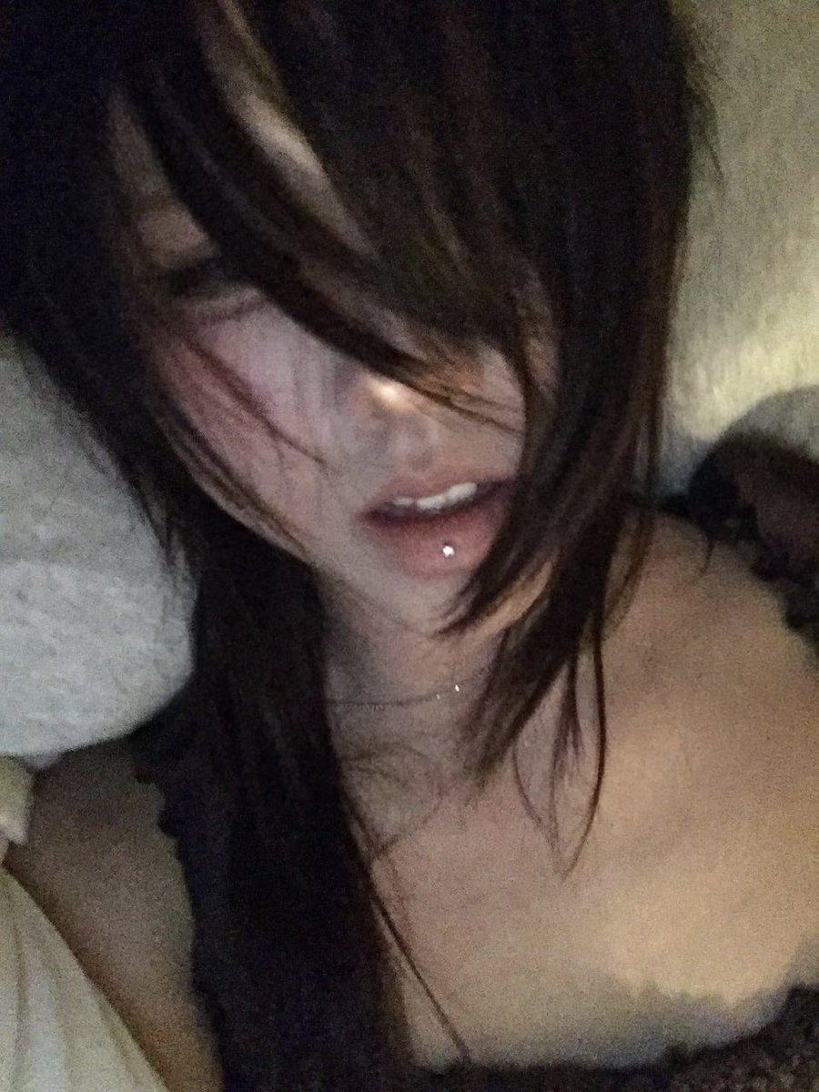 eqnard's tweet image. 