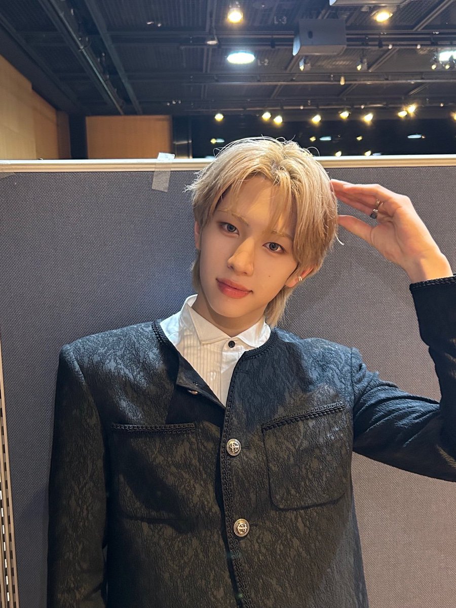 idntt_GLOBAL's tweet photo. [📸] 260116 @idntt_cosmo 

We got 3rd place on M Countdown!!!
Thank you so much to our fans…

trans: @idntt_GLOBAL
#idntt #아이덴티티 #アイデンティティ
#yesweare #박누리 #parknuri https://t.co/KqUF2naek8