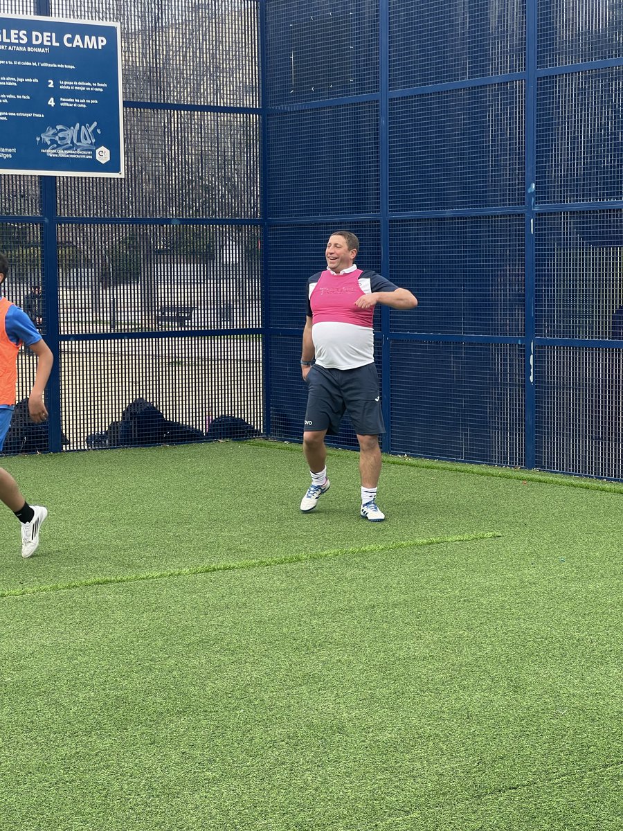 Pure Joy and Redesigning training bib fashion 😳🤣… Team Retirement did not disappoint and walked away safely 🚷🤕with the win! #TOVO #CruyffCourtCrew
