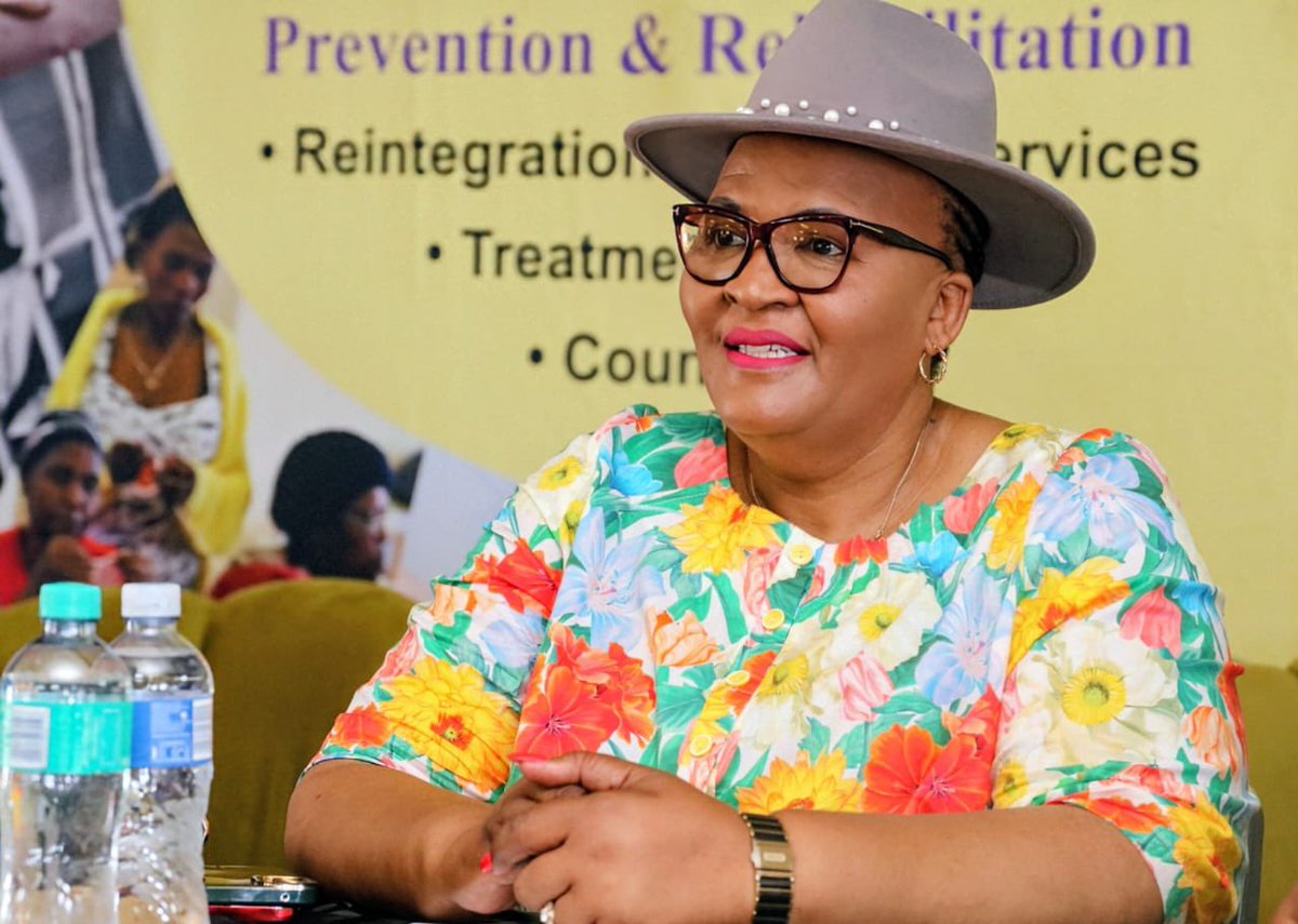 SocdevFs's tweet photo. MEC MATHABO HLALELE HOSTS SUBSTANCE ABUSE AND TEENAGE PREGNANCY DIALOGUE IN EDENBURG

16|01| 2026

This dialogue also, includes bringing Provincial government services closer to the Edenburg community.

✨BUILDING A CARING SOCIETY TOGETHER.✨

#fssocdev https://t.co/MmCt5pzmco