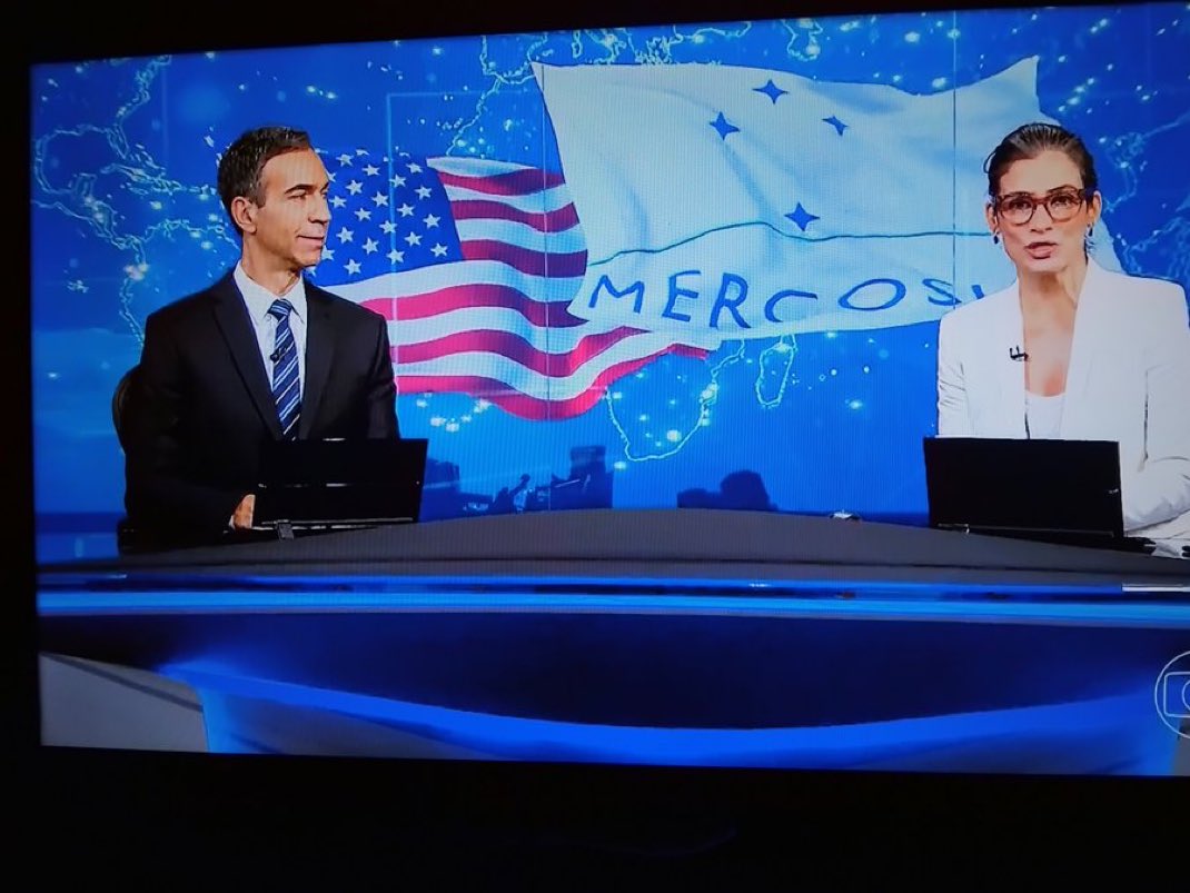 flaviocostaf's tweet image. Um detalhe não passou despercebido quando o Jornal Nacional deu a notícia do acordo entre União Europeia e Mercosul.