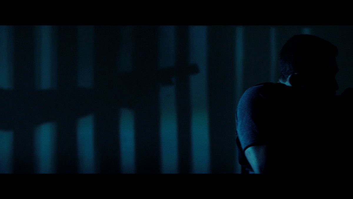 pramitheus's tweet image. the rip (2026, dir. joe carnahan)

that third act is one for the FUCKING ages!!!