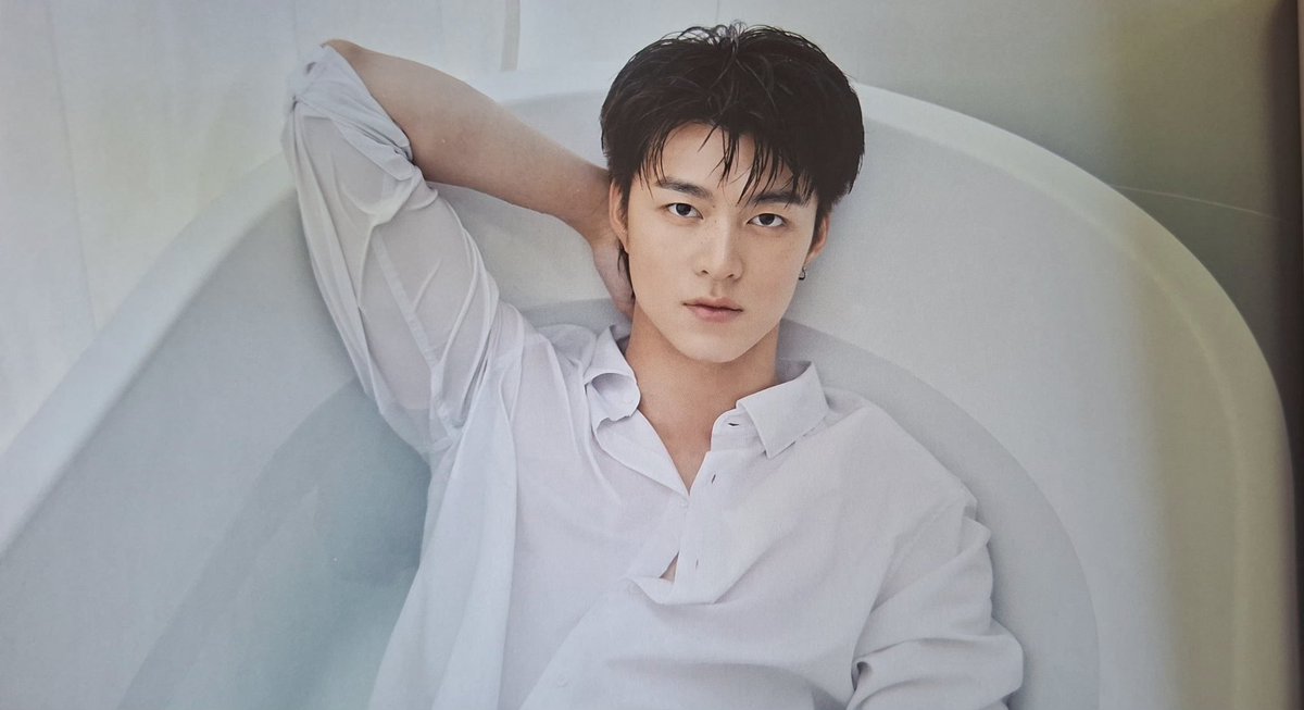 N_P_1985's tweet image. ฟตบ.มาแล้ววววว😁😁ด่าพี่ยามไป1ชอตโทษฐานเอานิชคุณฉันมาตากแดด😂😂เปิดมาพร้อมความร้อนระอุ🤣🤣จะบ้าตาย😅😅พี่ยามทำไมไม่เอาพัสดุหลบแดดให้สักนิดล่ะนิ😅😅
#Meennicha8