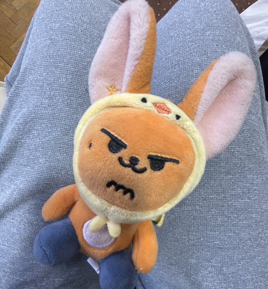 closetobeomgyu's tweet image. sometimes when i’m irritated i make hwangchoon’s forehead bigger to make him look more stupid