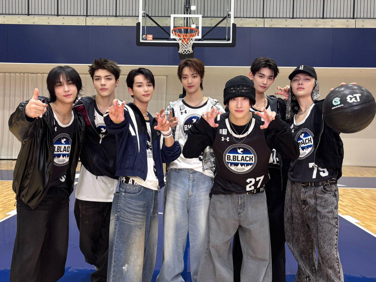 &TEAM OFFICIAL tweet media