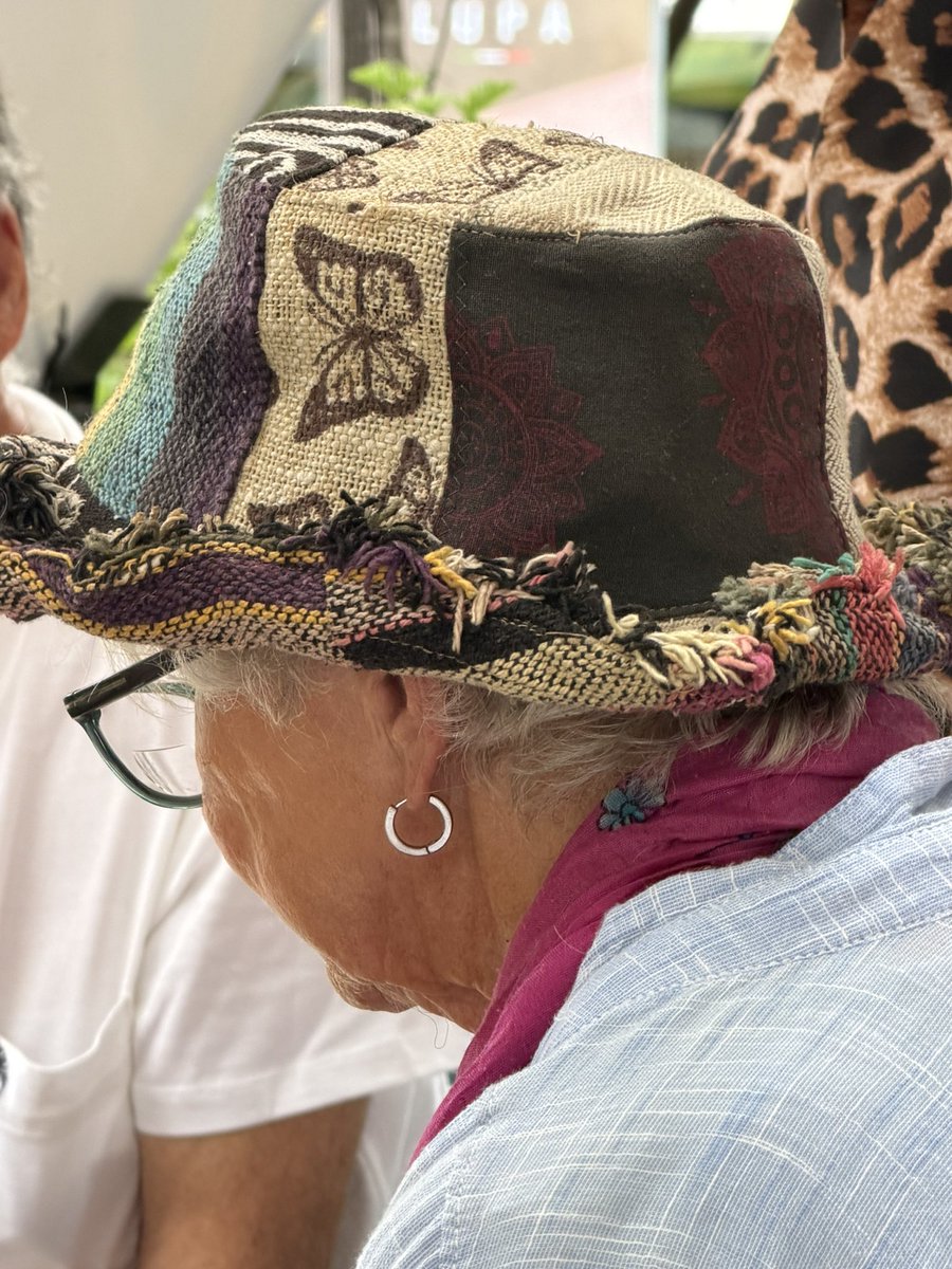 Vee and Forti Wine Bar tweet media