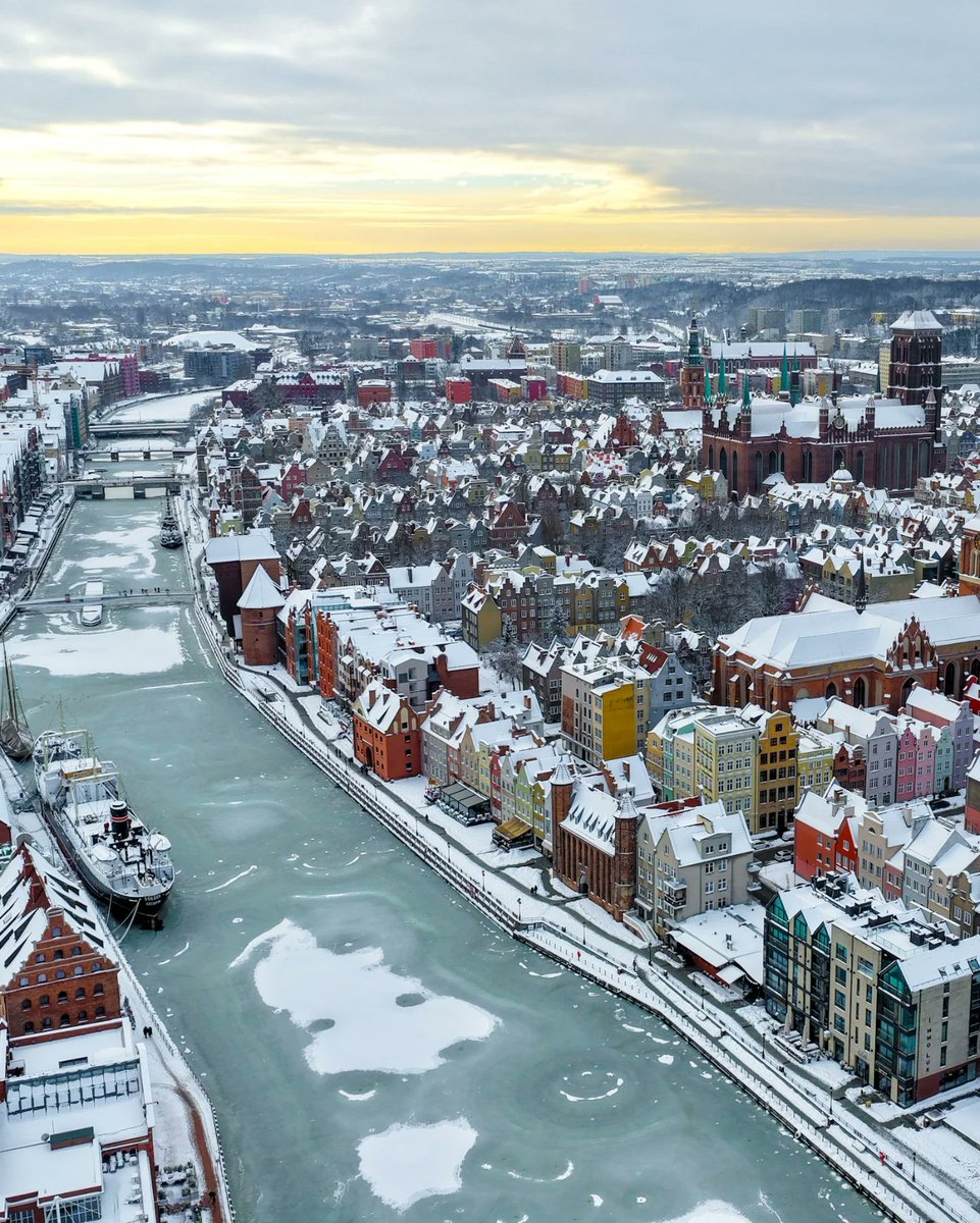 PrettyCitiesX's tweet image. Gdańsk, Poland 🇵🇱