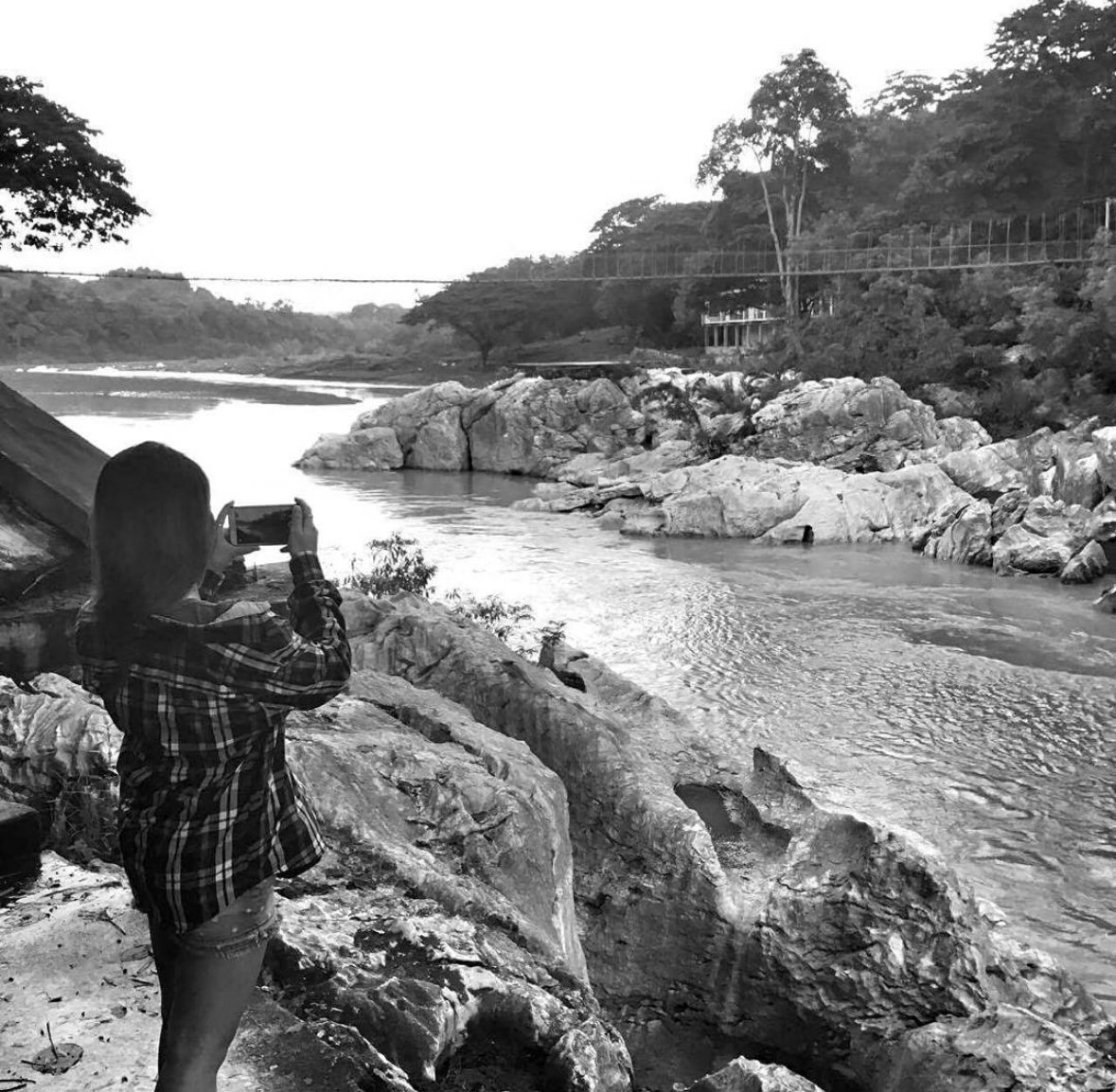 contextualiez's tweet photo. 2016 was 10 years ago.
10 years ago, I thought I knew who I was and what I wanted.
Now I realize the adventures I was taking were never truly mine.
And my journey now, though solitary, feels far more fulfilling. 🤎 https://t.co/xDcnGJbACy