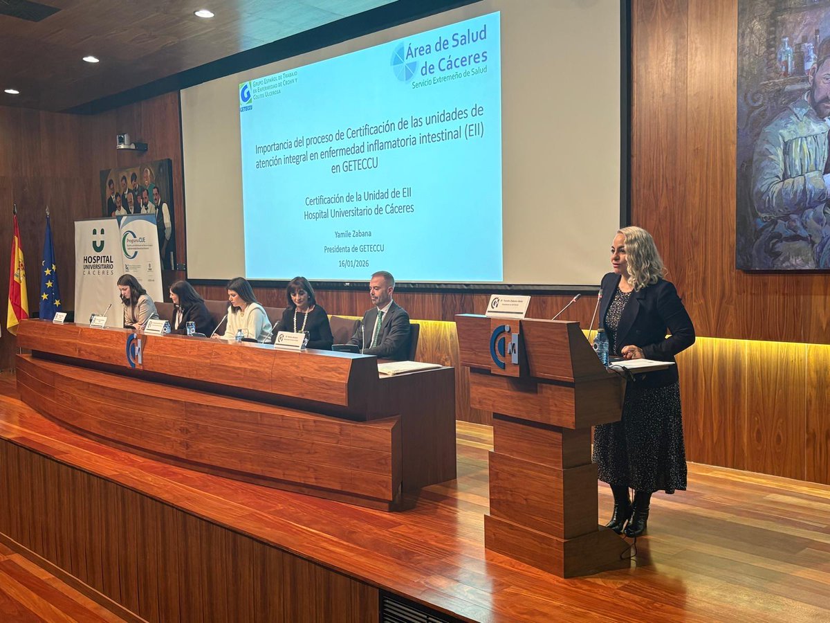 Entrega de la acreditación CUE a la Unidad de EII del Hospital Universitario de Cáceres, la 1ª en Extremadura 😊

📸 Algunas imágenes del acto de hoy, al que han asistido la Consejera de Sanidad de <a href="/Junta_Ex/">Junta de Extremadura</a> (<a href="/Sara_GEspada/">Sara García Espada</a>) y el alcalde de Cáceres (Rafael Mateos)

¡Enhorabuena!