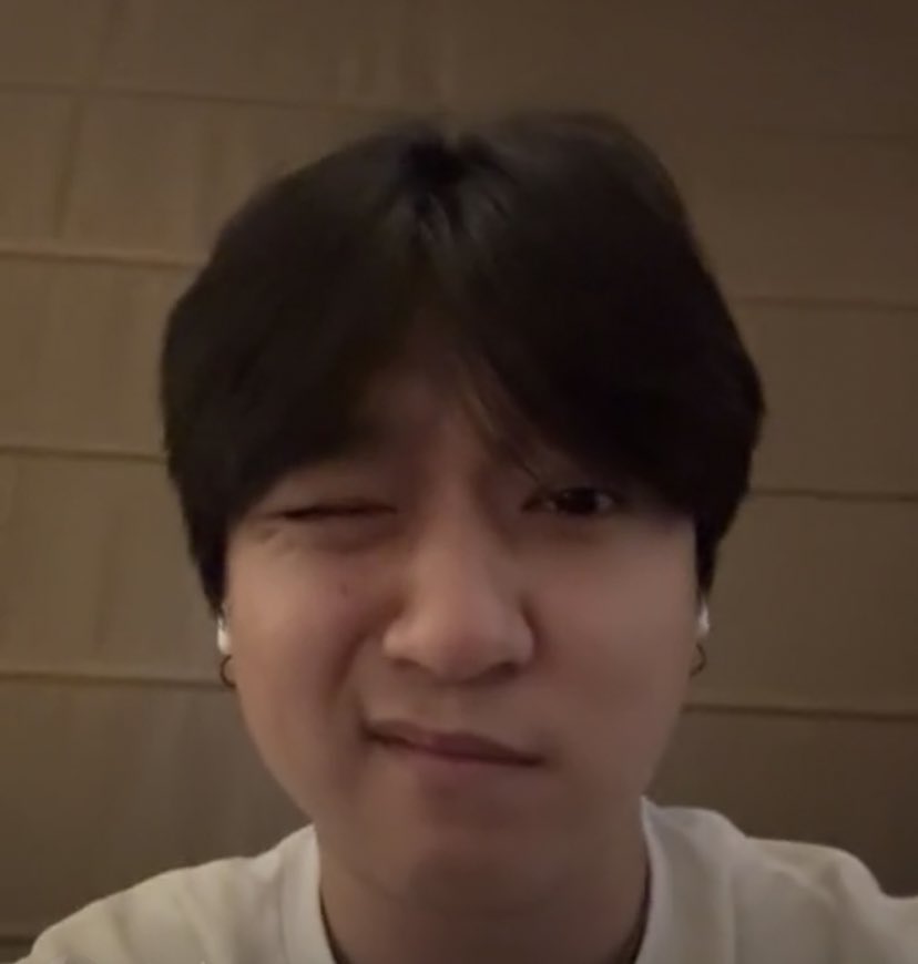 cip⟢⋆｡˚ tweet media