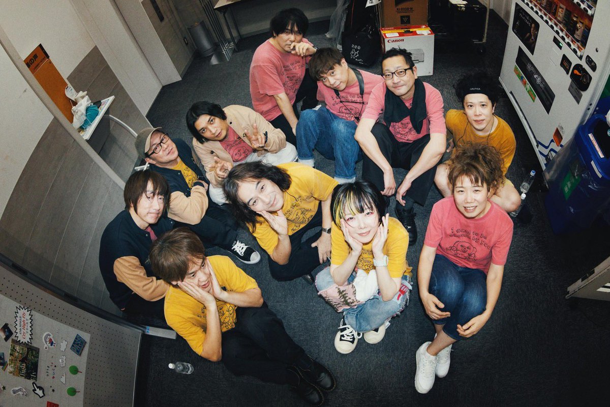 八王子2日目終わりました！
ファンサして受け取ってくれた時に
笑ったり泣いたりしているみんなの顔を見ると私も逆にファンサ貰えた！って気持ちになって幸ネスでした♡今日のライブはみんなのおかげで出来たライブでした
ほんとぅにありがとう☺️