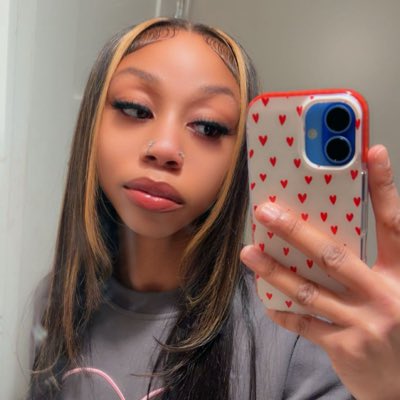 theequeend's tweet image. 💖💖 #NewProfilePic