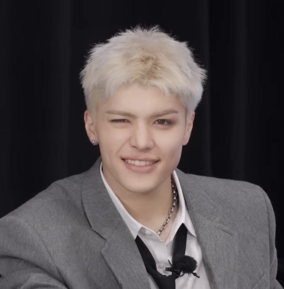 bunniewiju's tweet image. jo called maki easy to draw and then proved it LMAOOO he was right 😭😭😭