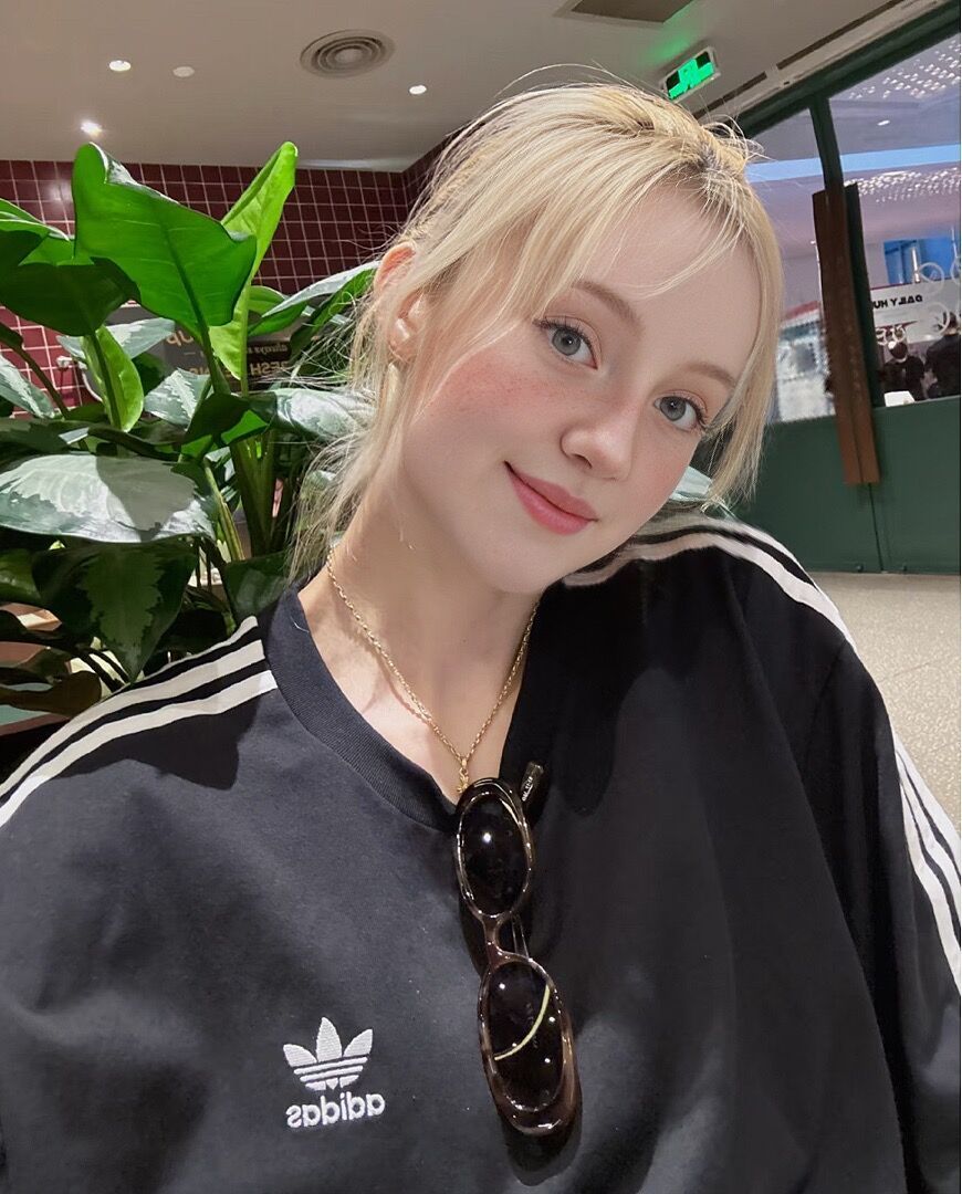 GrangerHal33720's tweet image. my brain's quiet but my dms shouldn't be