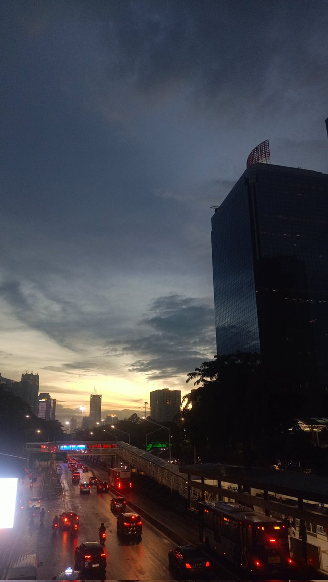 gitcuore's tweet image. 