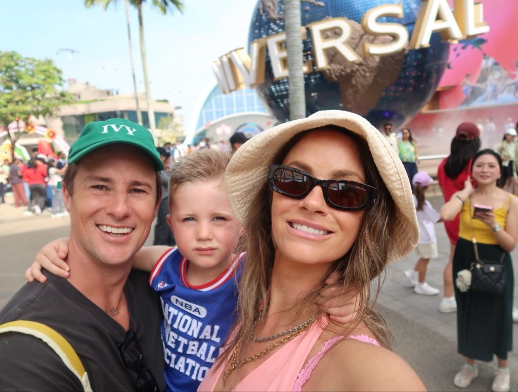 Christie Whelan tweet media