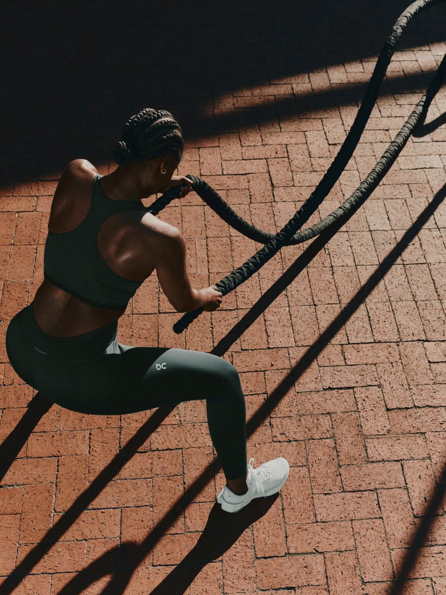 on_running's tweet image. Pilates class, gym, or the track – leggings designed to move with you. 🏃‍♀️🏋️‍♀️🧘‍♀️

Feel nothing. To feel everything.

Shop now: dream-on.co/LeggingsandTig…

#DreamOn