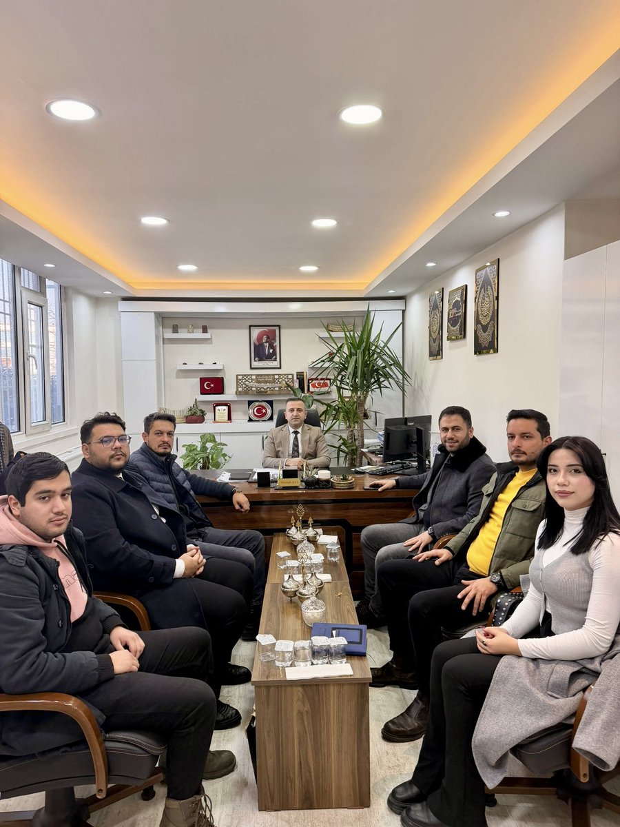 Gaziantep Asr-i Mezarlık

Dernek Yönetim Kurulu Üyelerimiz ile Gaziantep Büyükşehir Belediyesi 
Mezarlıklar Şube Müdürü Olarak atanan
Sayın Mustafa GÜL’e Hayırlı Olsun Ziyaretinde Bulunduk.

Nazik misafirperverliğinden ötürü teşekkür ederiz.

@fatmasahin 
<a href="/Mehmetsat2727/">Mehmet Satıcı</a>