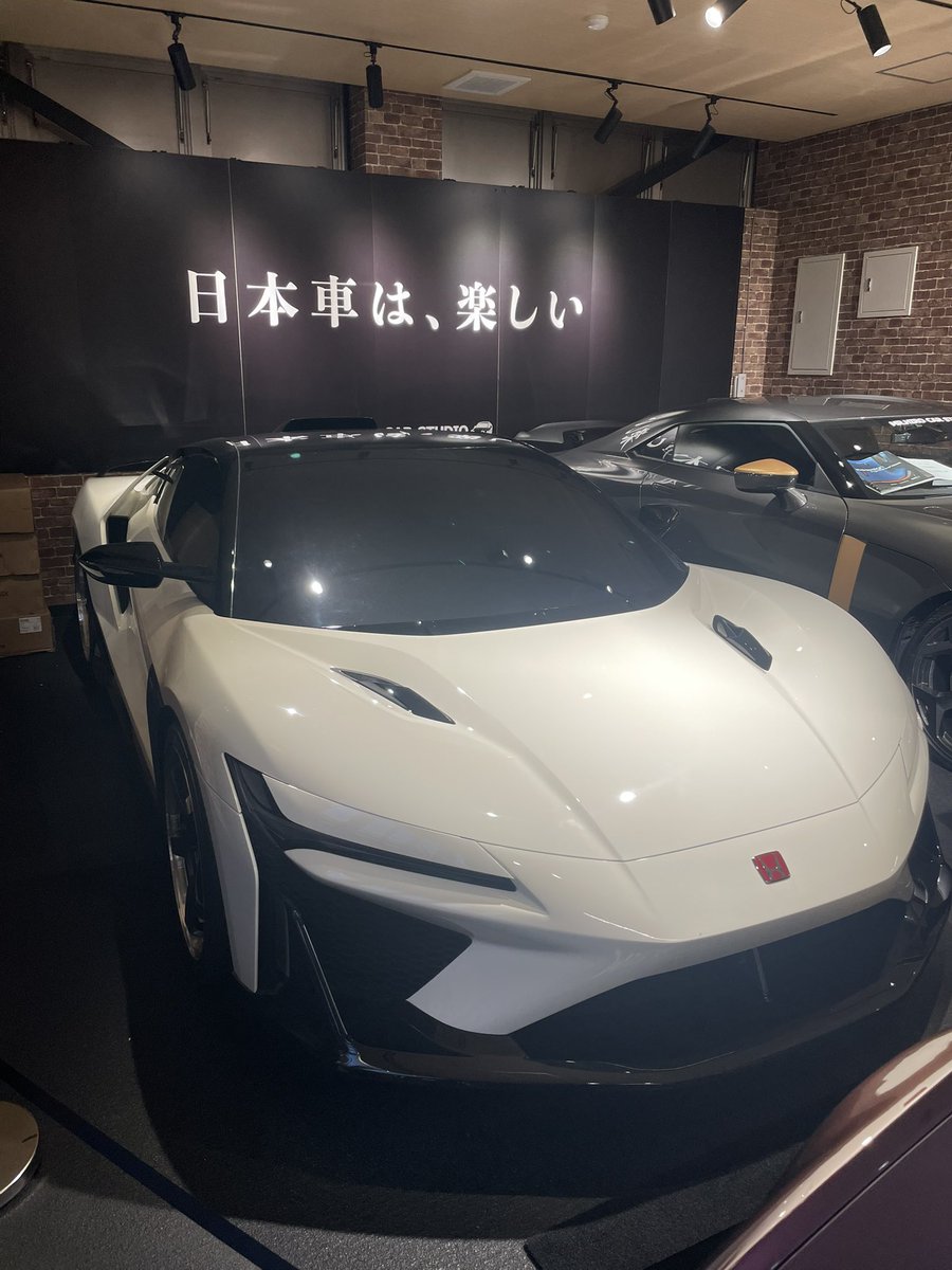 今年最初のmr.HIRO🏎️ オートサロンに展示してたnsx Tribute by