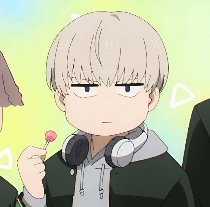 bbiggss's tweet image. スマホを見すぎて首が痛くなってきた
ストレッチしよう 🍼