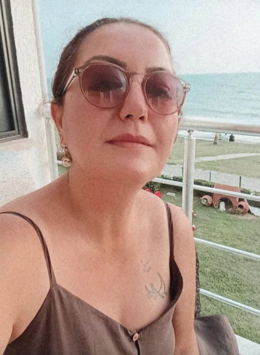 O kız çocuğu şimdi 46 yaşında 🙃