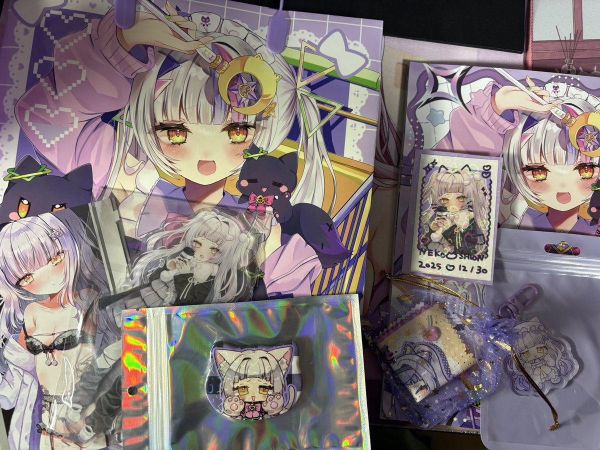 pochiwan1108 先生の新刊セットを自分がC107行けない分、友達が買っ