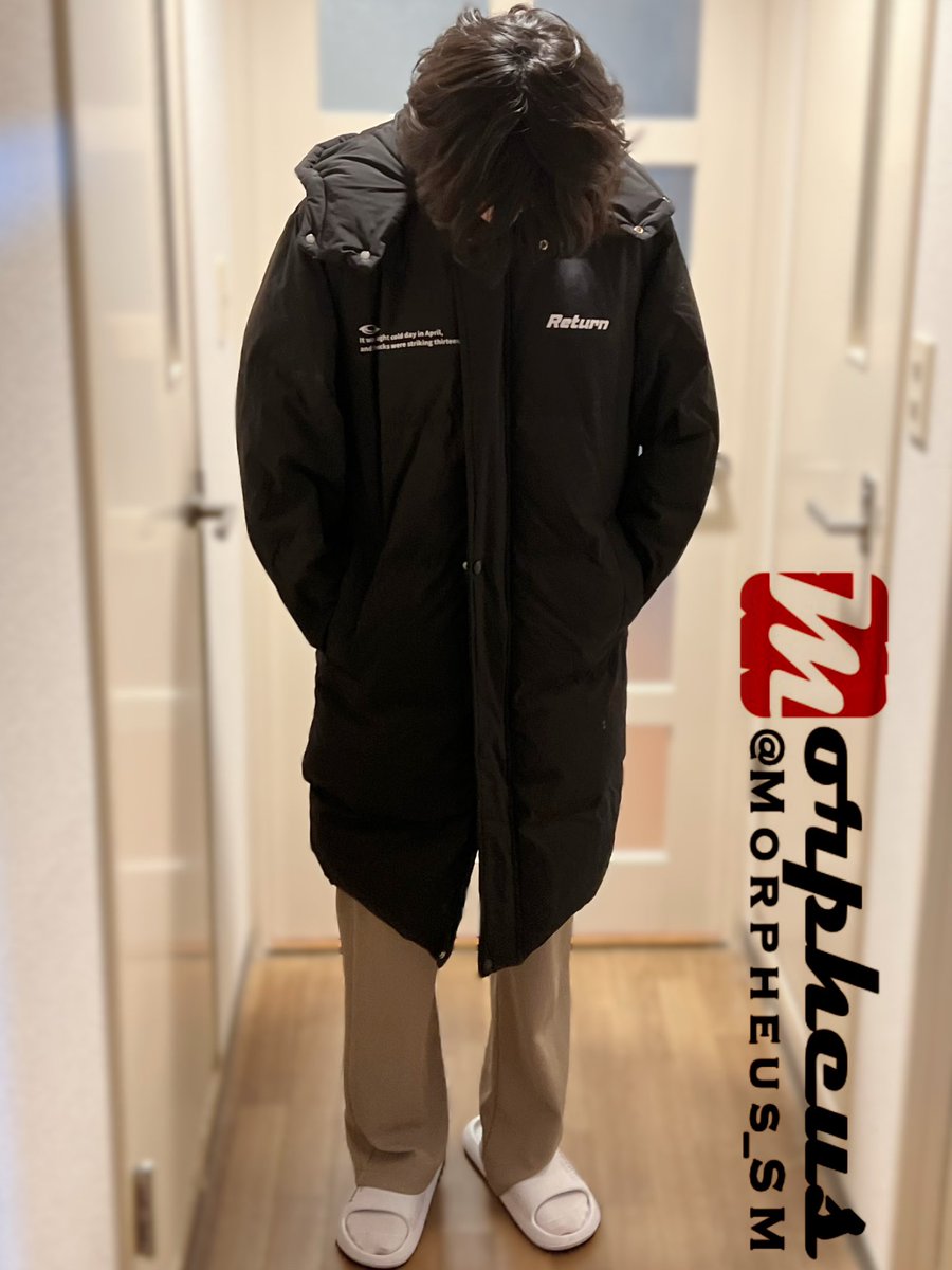 MORPHEUS_SM's tweet photo. 包得很严，不是怕冷，是怕被看穿。
拉链松开，呼吸开始失控。
有些东西，本来就藏不住。 https://t.co/q2Qw4lg37b
