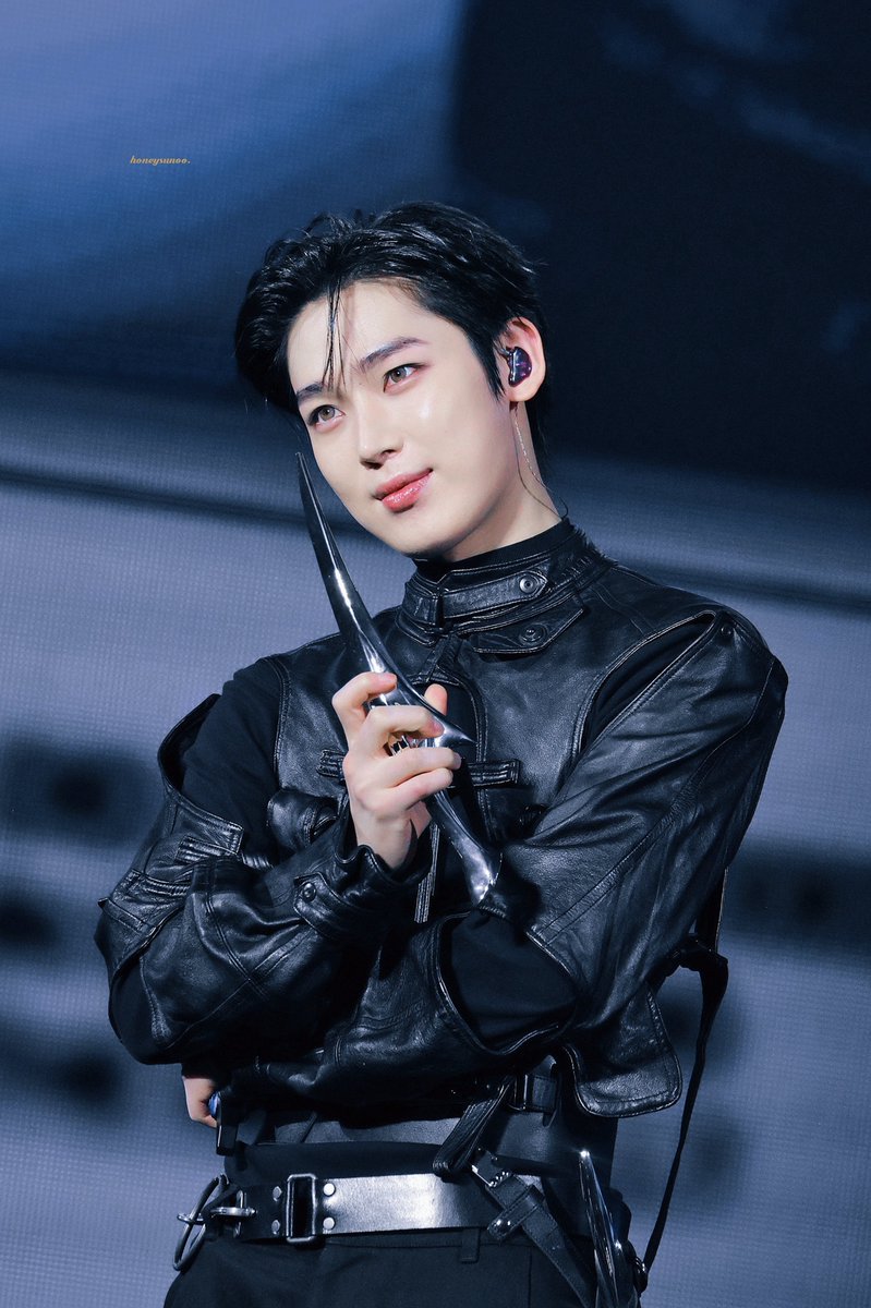 HoneySun_0624's tweet image. 260116
#김선우 #엔하이픈_선우 #SUNOO #ENHYPEN
@ENHYPEN_members