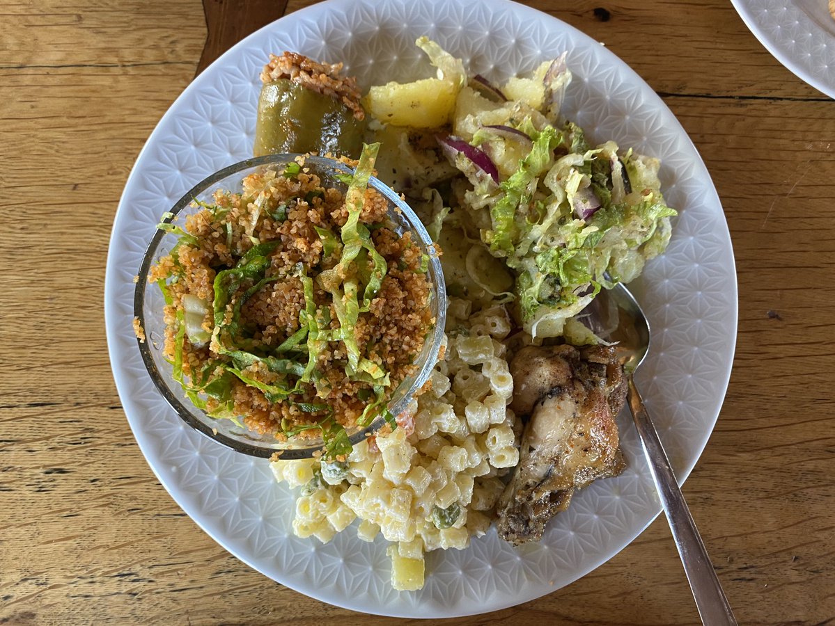 rsteoit's tweet image. bi sey eksik