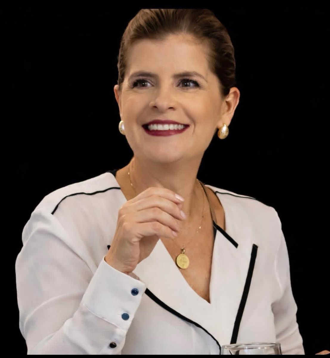 No hay mayor error político que ignorar el clamor del pueblo. Un proyecto verdaderamente democrático escucha,responde y rinde cuentas ; no gobierna de espaldas a la ciudadanía.

Durante años, los costarricenses expresaron su descontento, mientras quienes ostentaban el poder