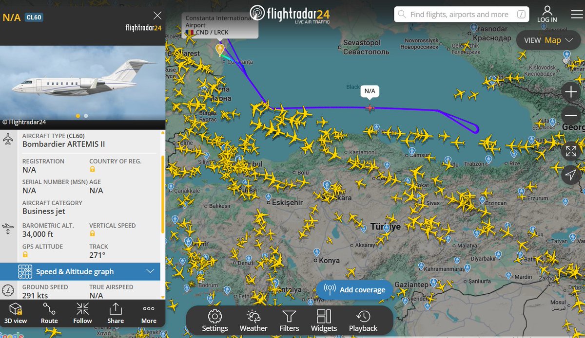 Sen Romanya Constanta International Airport’ dan kalk, hiçbir yere inmeden Karadeniz Türk karasuları boyunca 2-3 kez tur at, sonra da geri dön. 
Kayıtlarda güya iş jeti. 
İçindeki ya telefonunu düşürdü arıyor ya da evde unuttuğu aklına geldi aynı rotadan geri dönüyor.