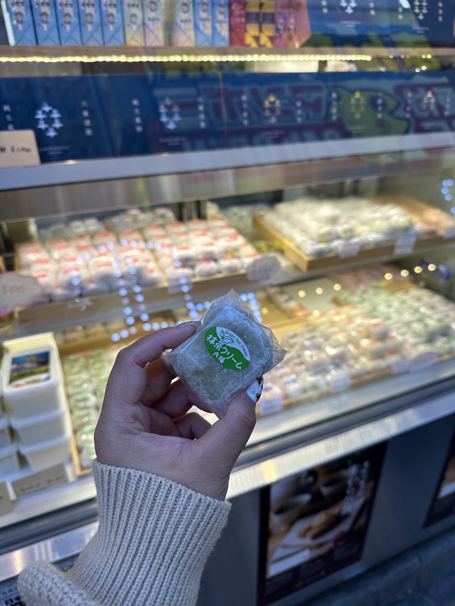 pamplumpy's tweet image. เดี๋ยวจบทริปนี้ค่อยลดน้ำหนักเนอะ🤣