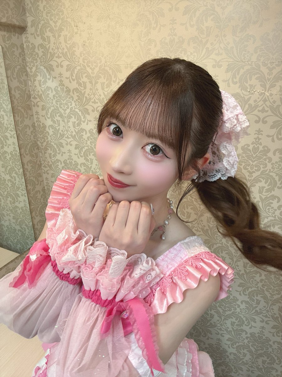 くらえ！！ポニテパンチ👊🏻💗