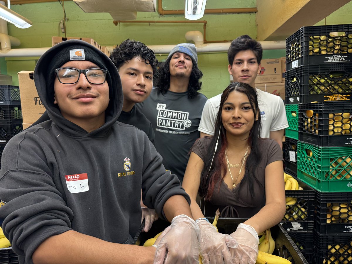 Middle College HS tweet media