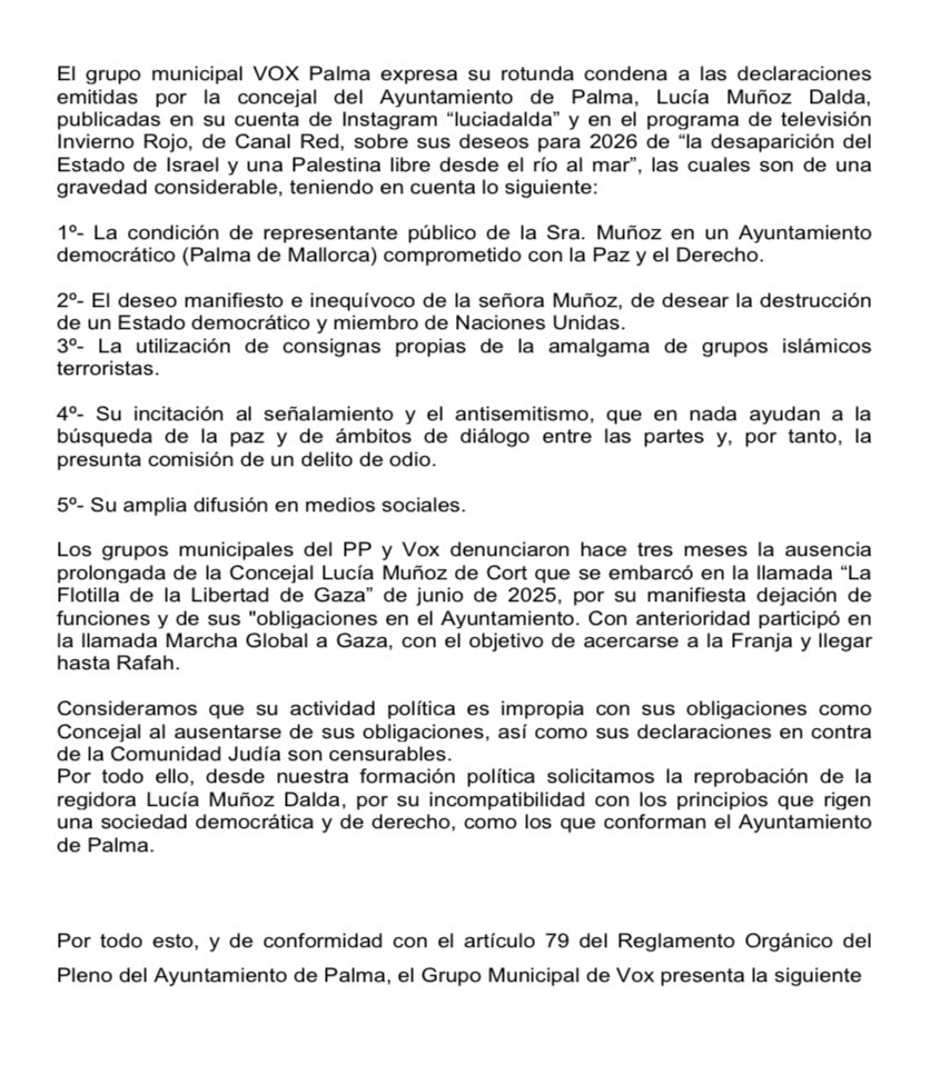 luciadalda's tweet image. La moción de Vox para reprobarme no tiene desperdicio: habla de Palma de Mallorca y es un copia y pega lleno de faltas de ortografía. Palma ahogada por la crisis de vivienda y los fascistas preocupados por censurar la solidaridad con Palestina. Son un fraude. No nos callarán🇵🇸