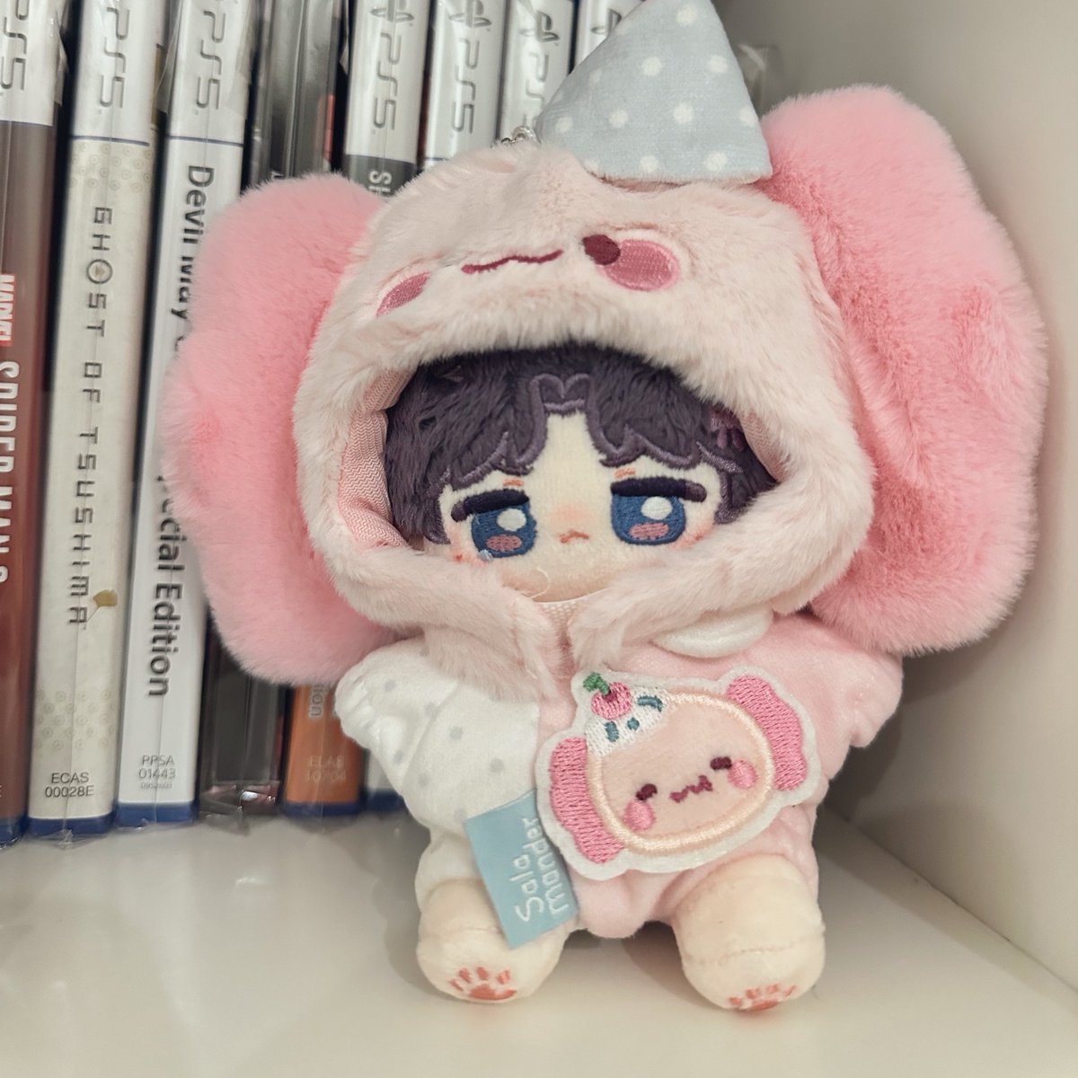 Thank you <a href="/takoyakinyu/">takonyu!🐙</a> 
Lucu bgt clothesnya…. 😭😭😭😭