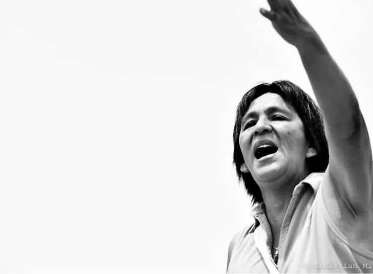 LIBERTAD PARA MILAGRO SALA 
A 10 años de su injusta detención 

“Sé que si me desvelo en mi cama tibia, puedo mirarla.
Ella está despierta, a toda hora, esperando el sol que le debemos”.