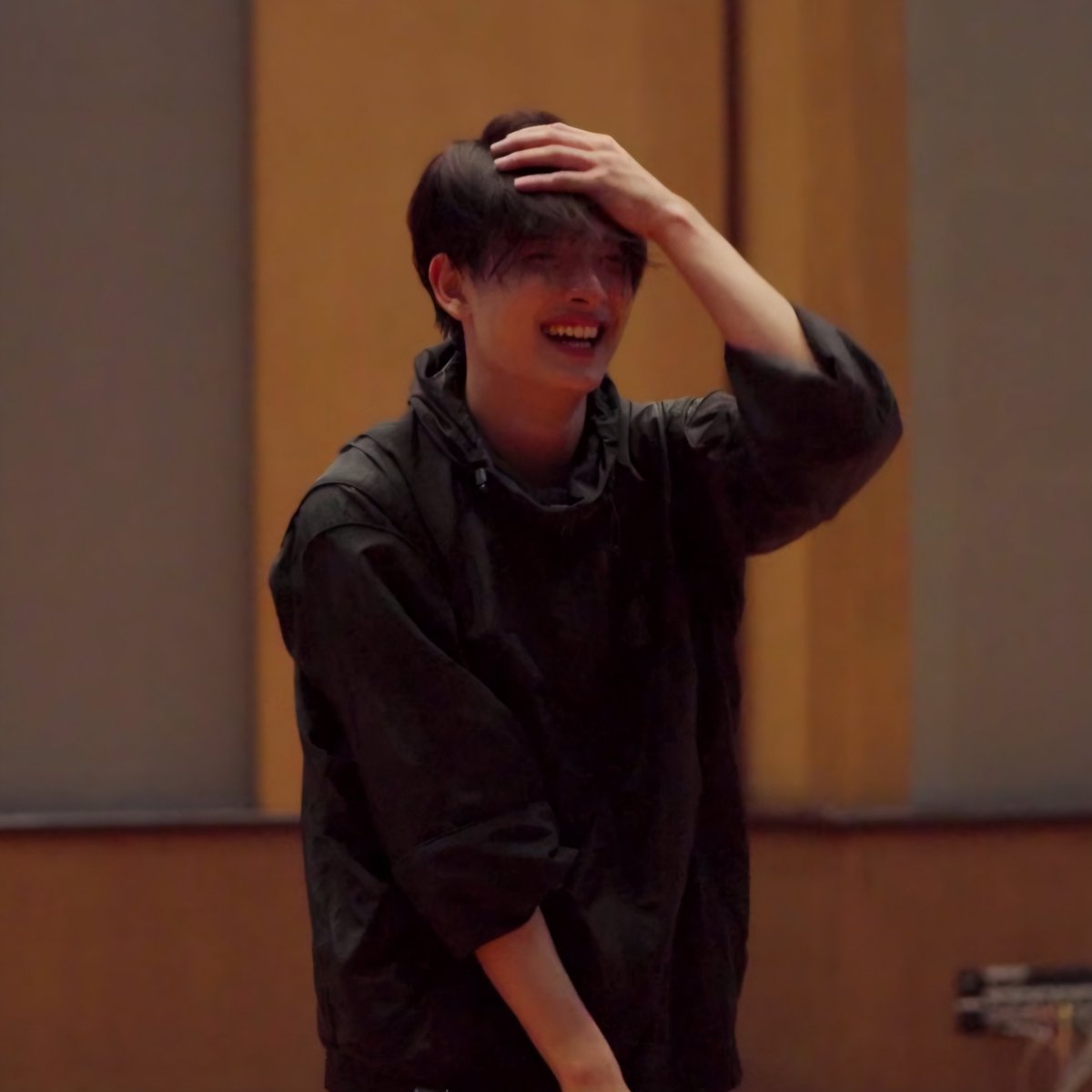 😭😭😭😭😭😭🫳🏻